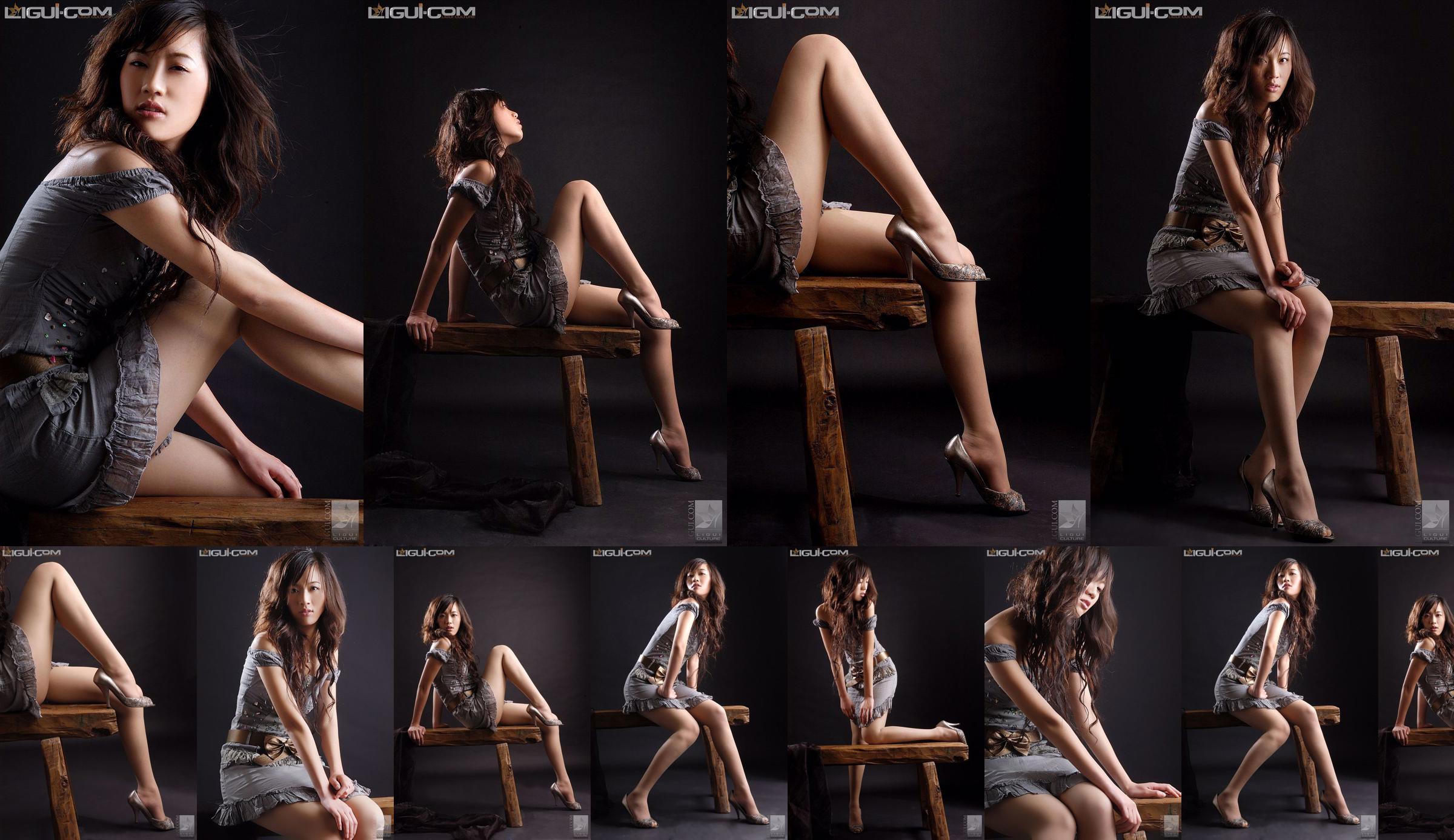 Modelo Wang Xin "Yi Ren sentado sozinho, lindos olhos desfocados" [丽 柜 LiGui] Foto do pé de seda No.999a4d Página 7